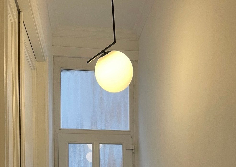 2 hanglampen - zwart montuur, Ophalen, Gebruikt, E27 (groot), Glas
