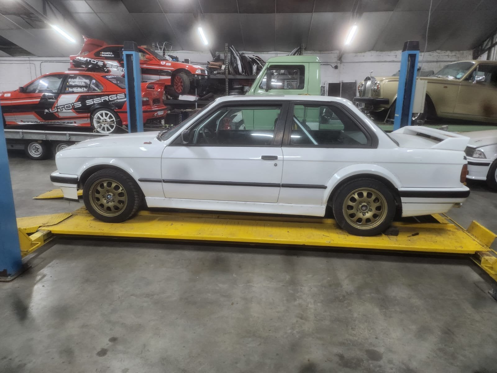 BMW e30 325i, foto 2