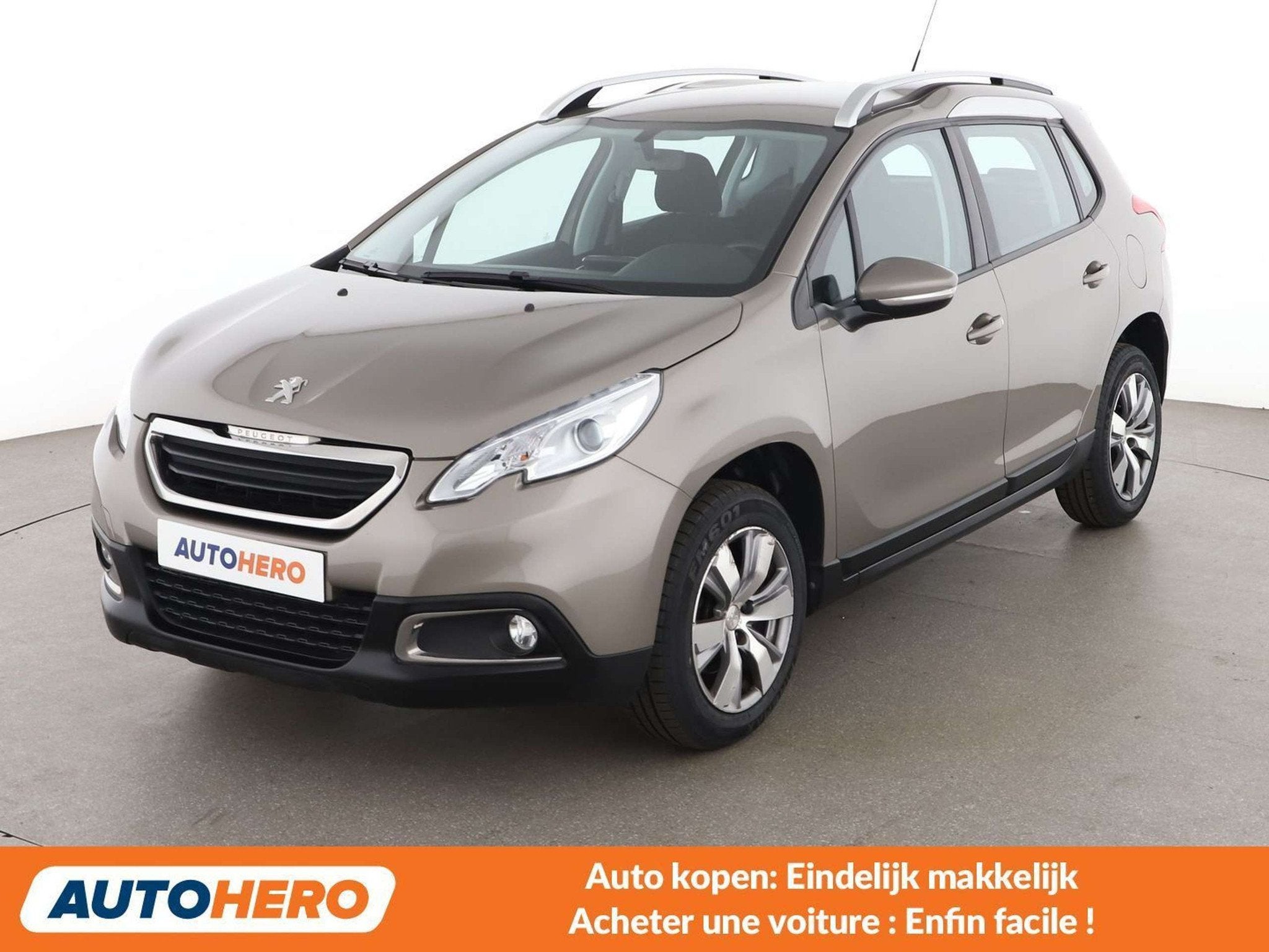 Peugeot 2008 1.2 PureTech Active (bj 2016), Voorwielaandrijving, Parkeersensor, Stof, Gebruikt