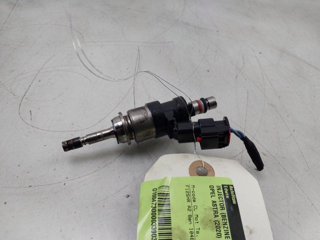 INJECTOR BRANDSTOF Opel Astra K (|55515687|55492929|), Gebruikt, Opel