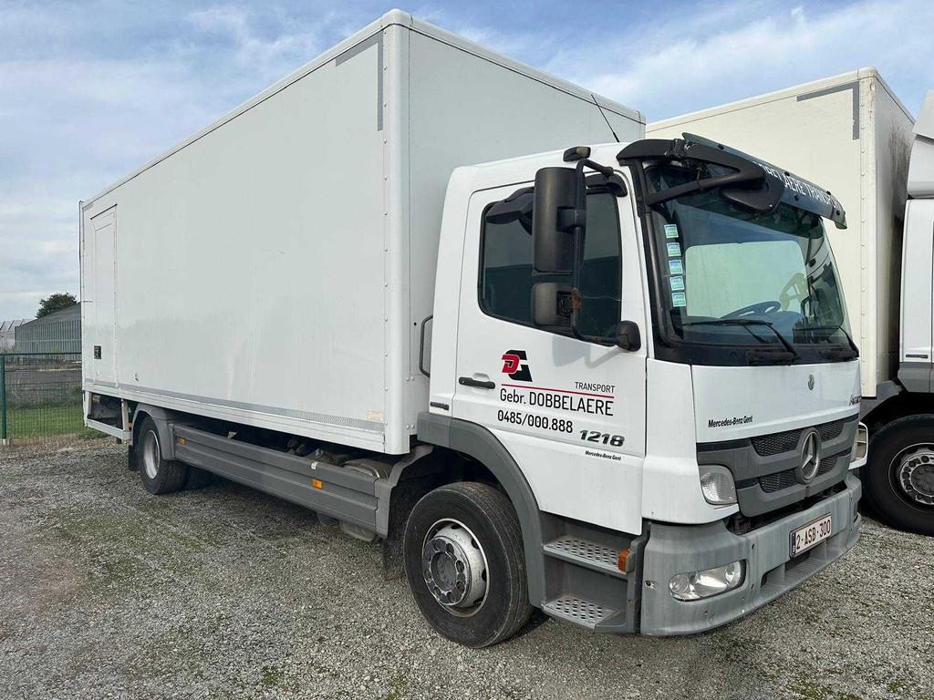 Mercedes - 2013 - Atego - Vrachtwagen, Auto's, Vrachtwagens, Overige brandstoffen, Mercedes-Benz, Bedrijf, Te koop