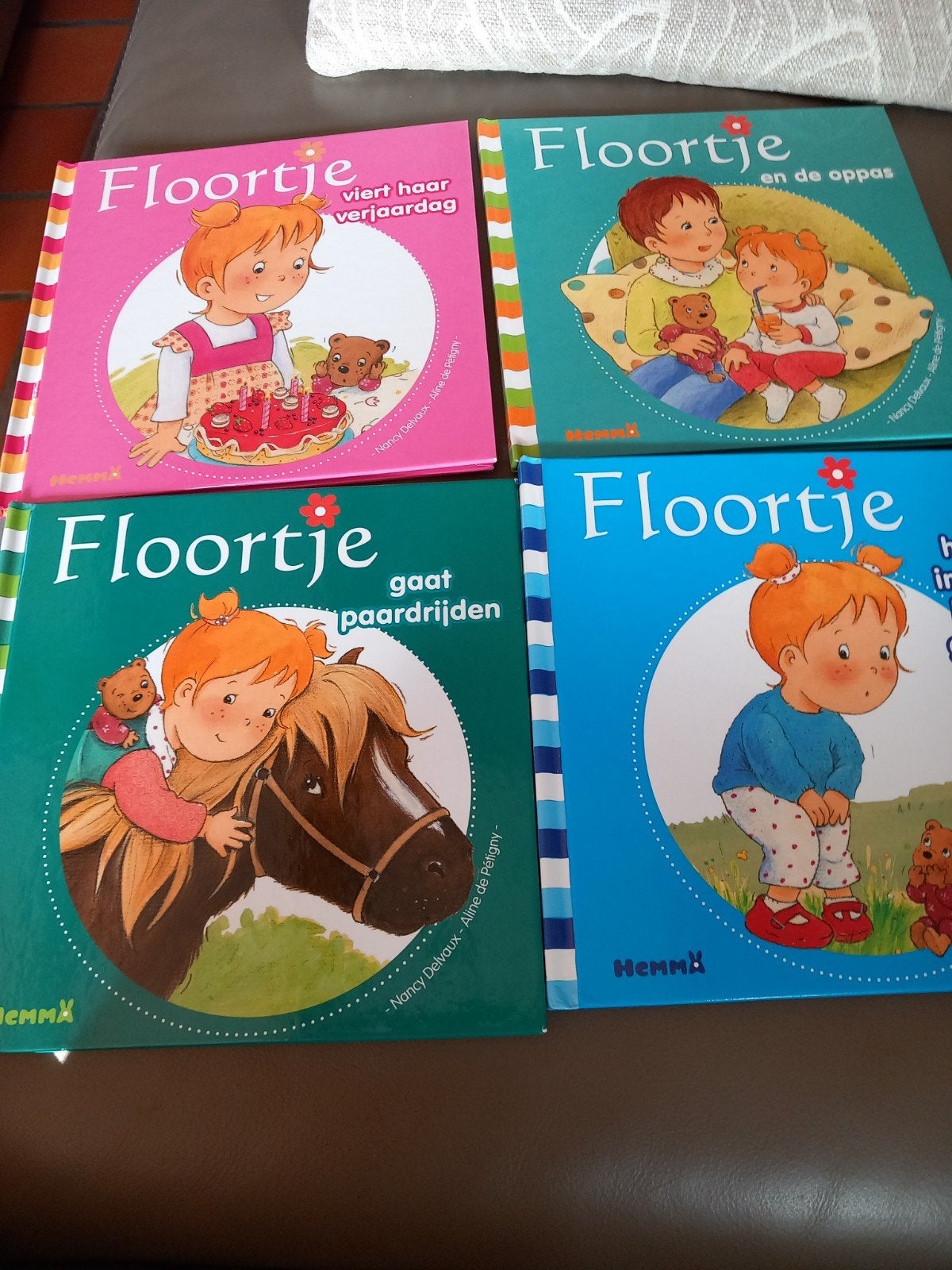 Floortje, Boeken, Ophalen of Verzenden, Zo goed als nieuw