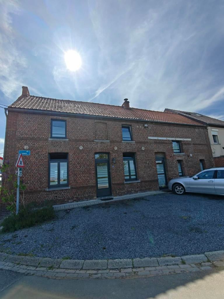 Ferme rénovée 4 ch  193m2   8,5ares 369000€, Immo, 50 m² of meer