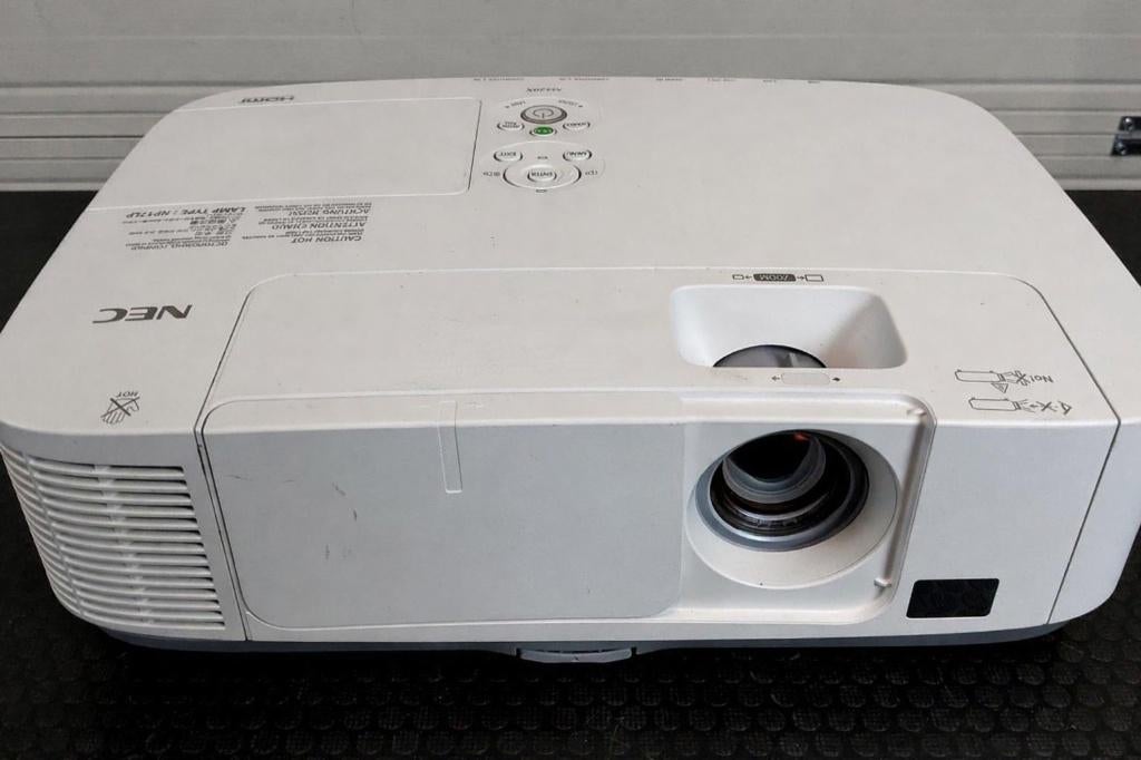 NEC M420X, Audio, Tv en Foto, Beamers, Gebruikt, LCD, Full HD (1080), Ophalen of Verzenden