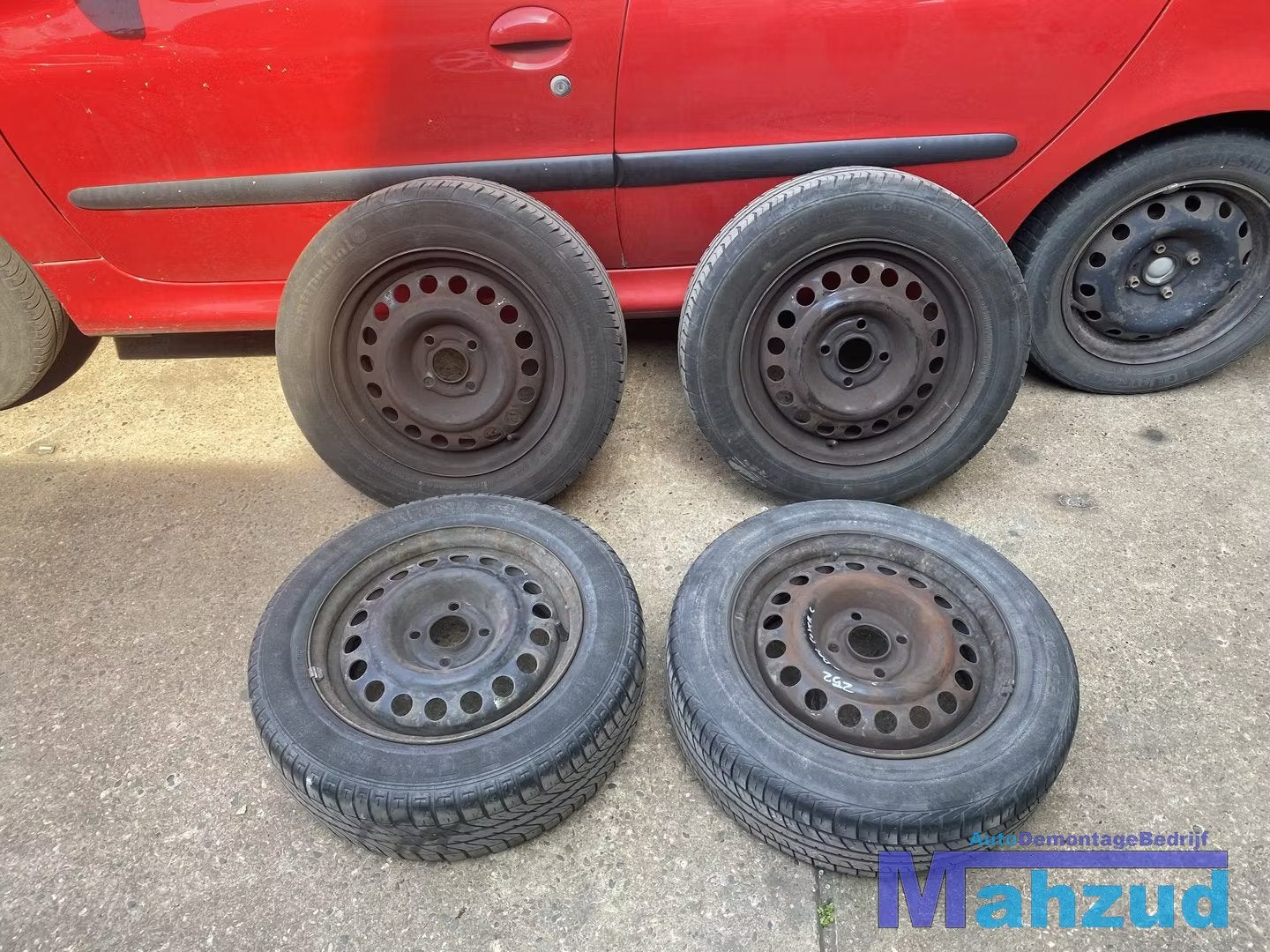 Corsa C stalen velgen banden 175 65 14 inch 4x100, Gebruikt, Opel Automobile GmbH, Kontakt@opel-infoservice.de, Opel