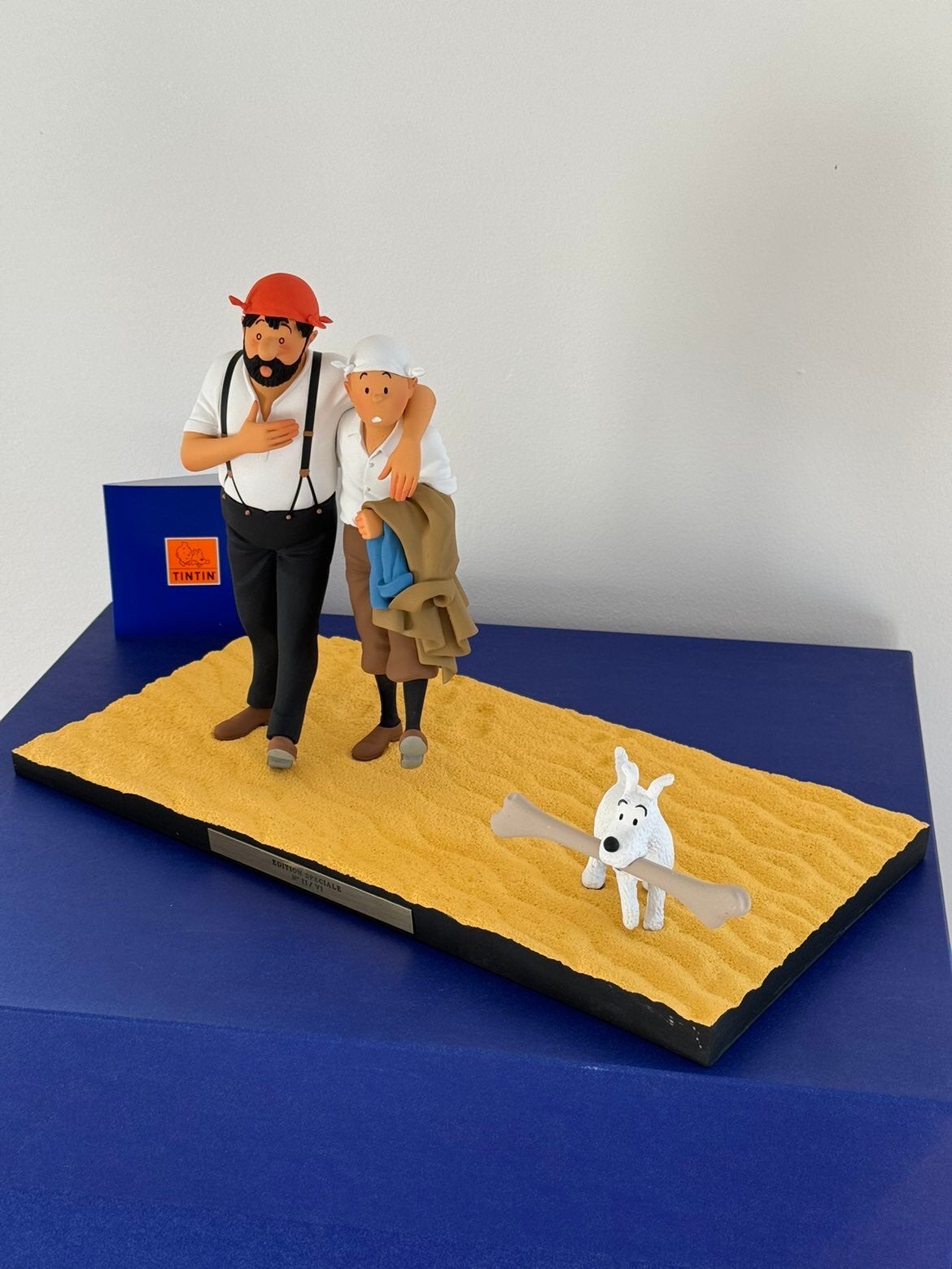 Le pays de la soif HC tintin fariboles moulinsart, Collections, Personnages de BD, Enlèvement ou Envoi, Tintin, Comme neuf