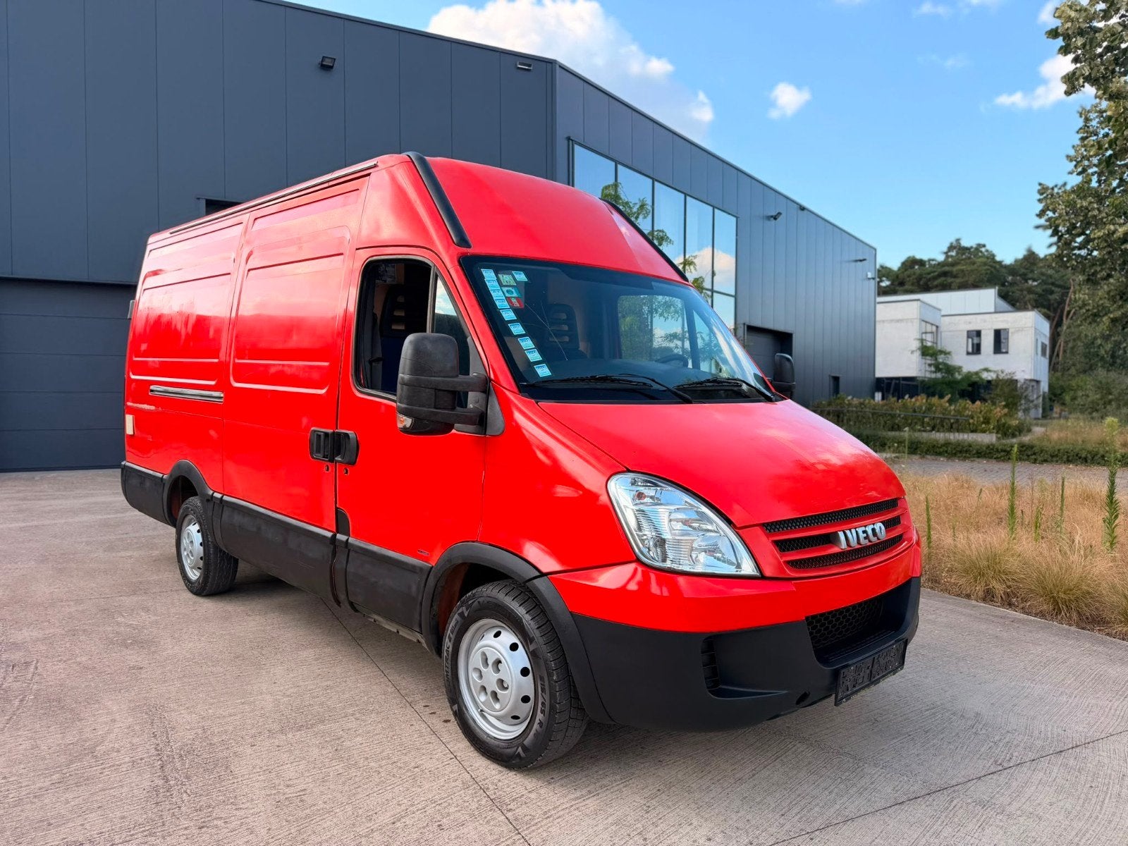 Iveco daliy 2.3 hpi / campervan. / 160.000km / zeer proper, Caravans en Kamperen, Mobilhomes, Particulier, Omvormer