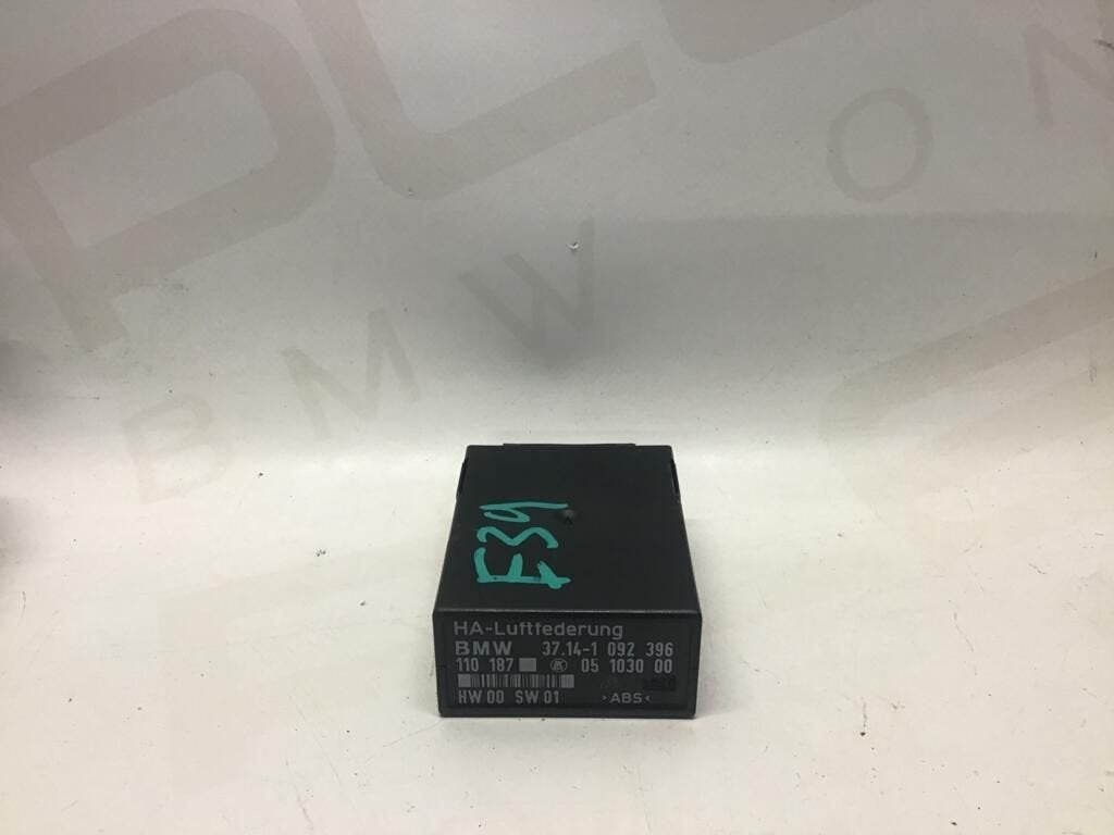 Luchtveringmodule BMW E39 37141092396, -, Utilisé, -, Enlèvement ou Envoi