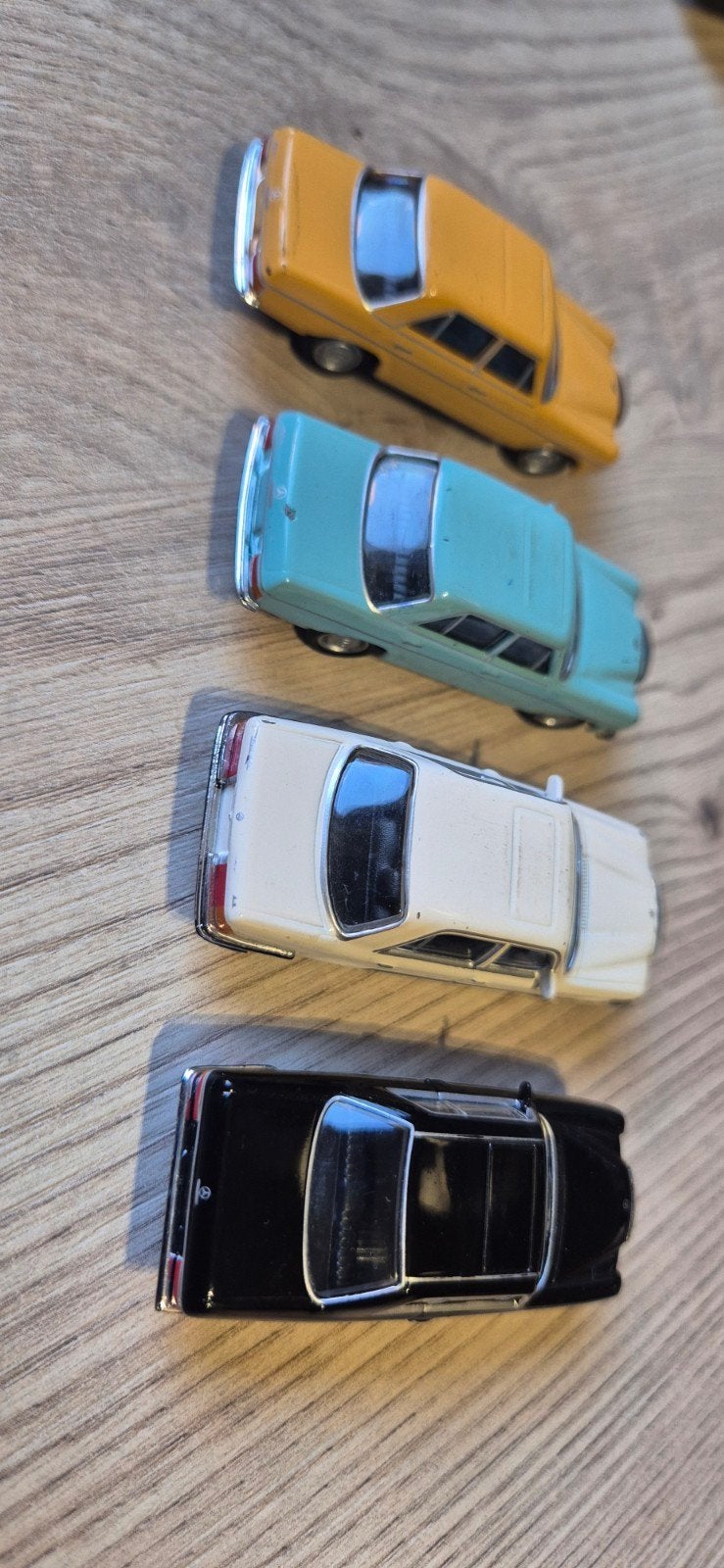 4 voitures Mercedes HO Kidco, Enlèvement ou Envoi