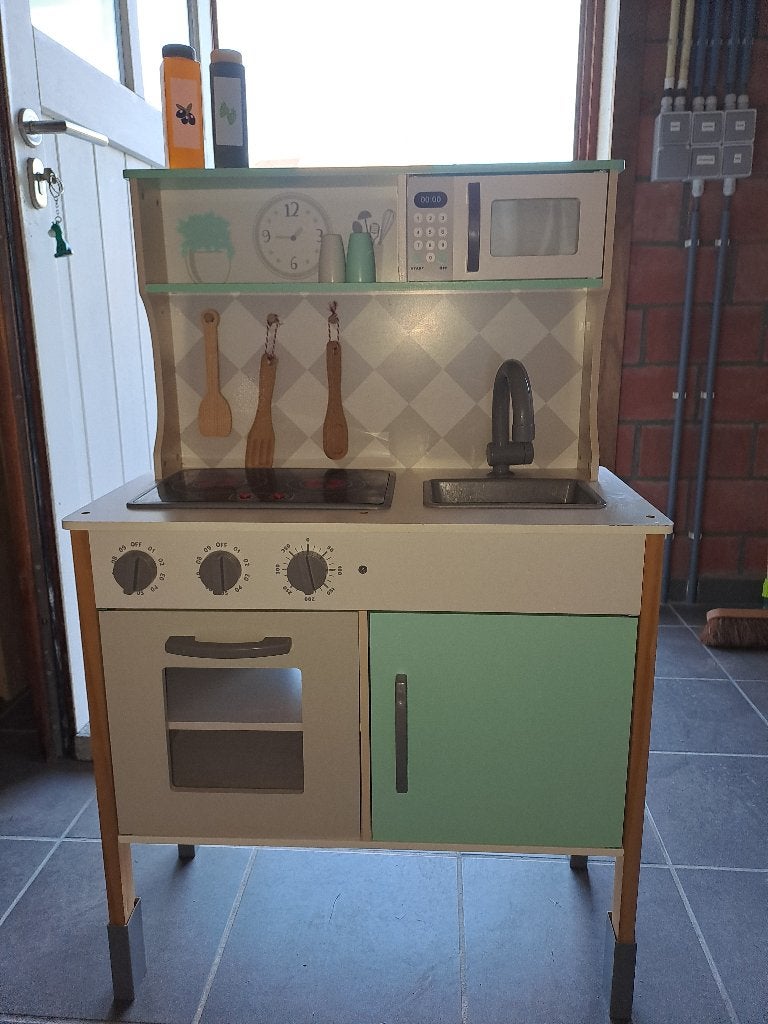 Houten speelkeuken en toebehoren, Ophalen, Gebruikt, Hout, Speelkeuken
