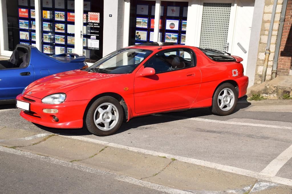 Mazda MX-3 V6 – 1994 – Bon état – Nombreuses pièces, Rouge, Achat, MX-3, Boîte manuelle