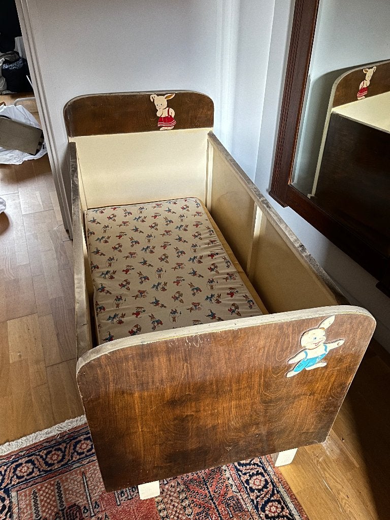 Vintage kinderbedje  jaren'50, Kinderen en Baby's, Ophalen, Gebruikt, Lattenbodem