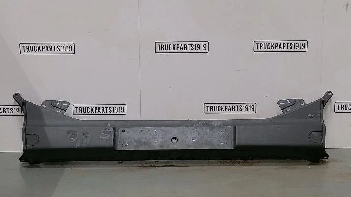 Scania Body & Chassis Parts Bumper midden Scania, Auto-onderdelen, Vrachtwagen-onderdelen, Scania, Carrosserie en Plaatwerk, Gebruikt