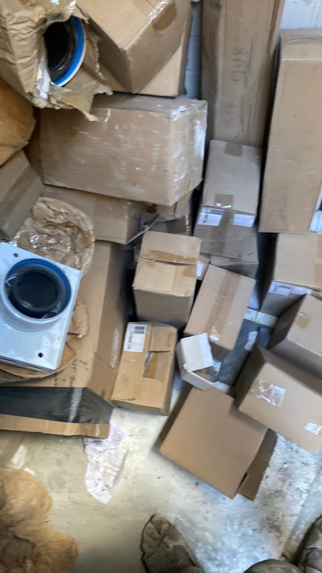 Materiel chauffage a donner venir récupérer le lot, Ophalen