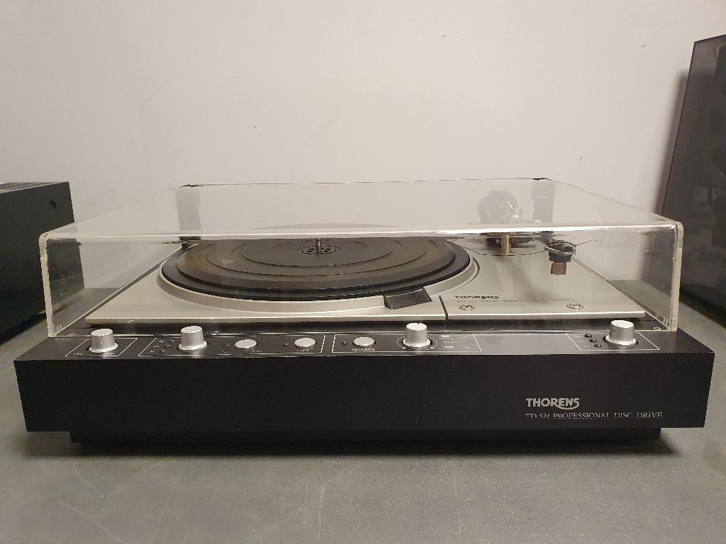 Platenspeler / Turntable Thorens TD 524, Audio, Tv en Foto, Ophalen, Platenspeler, Thorens