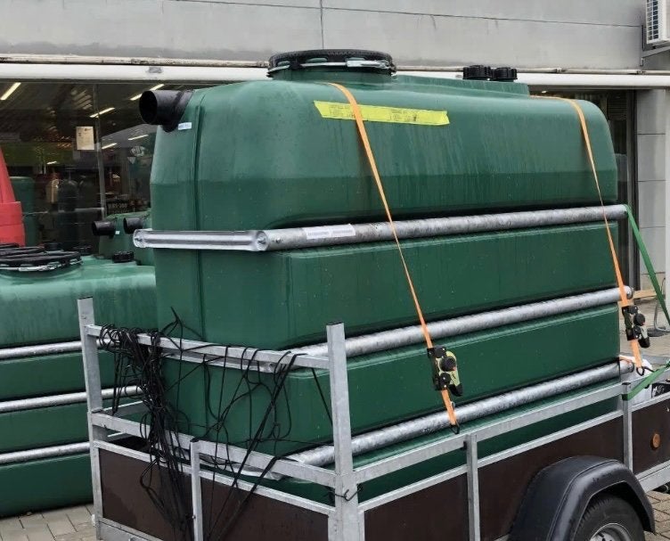 Citerne de stockage hors sol d'eau de pluie de 2000 Litres, Bricolage & Construction, Neuf, 2 à 4 mètres, Enlèvement, Évacuation