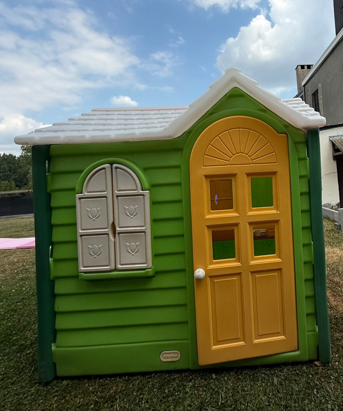 Speelhuisje little tikes, Kinderen en Baby's, Ophalen, Gebruikt, Kunststof