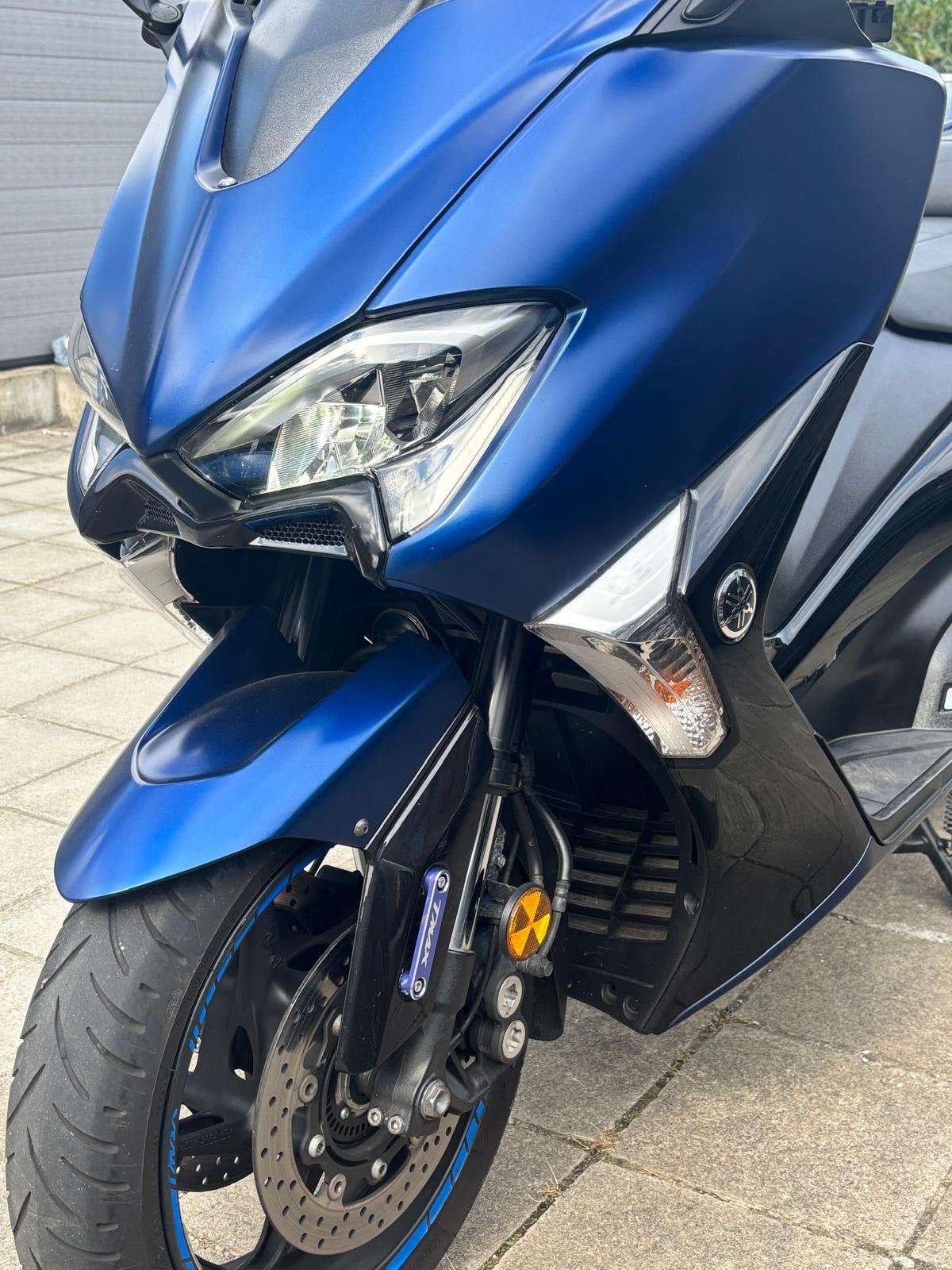 T-MAX 530 DX 2017, Motoren, Motoren | Yamaha, 530 cc, Occasion, Handvatverwarming, Automaat