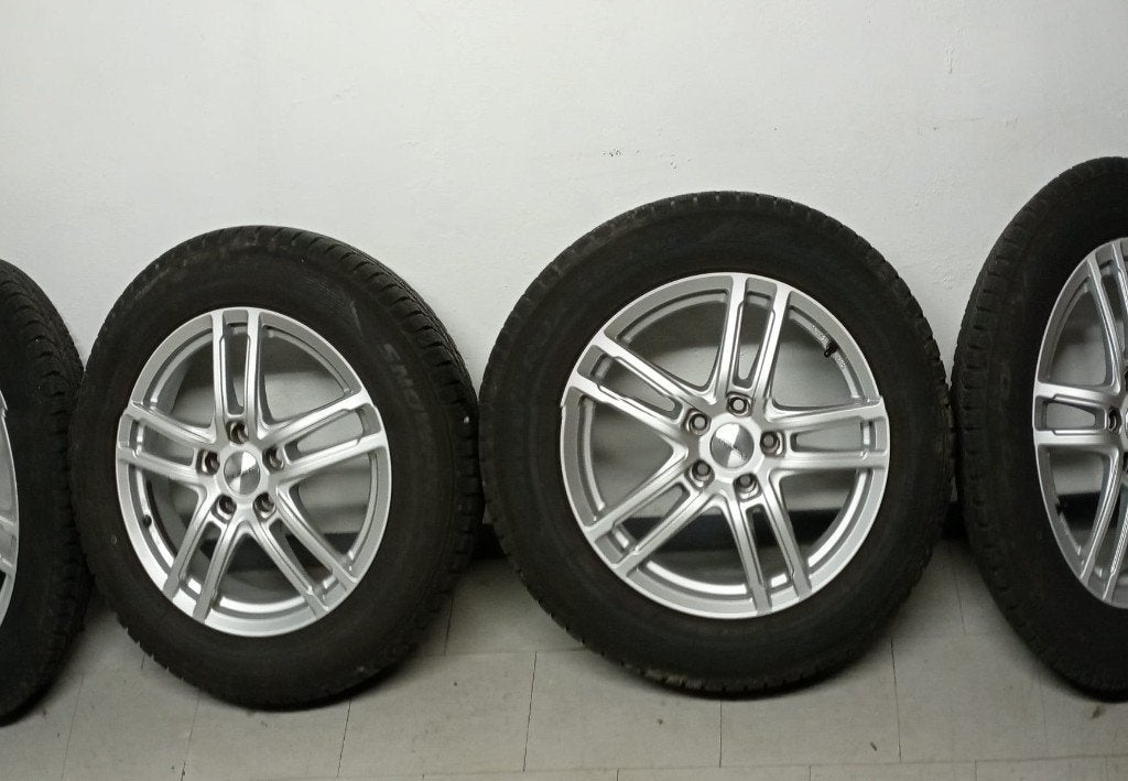Pneus neige sur jantes 235/60R17, Ophalen, Bestelwagen, Nieuw, 17 inch