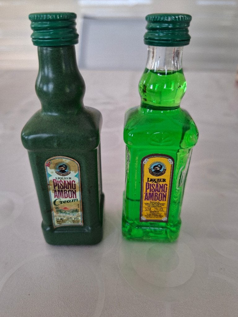 2 mignonettes Pisang Ambon, Envoi