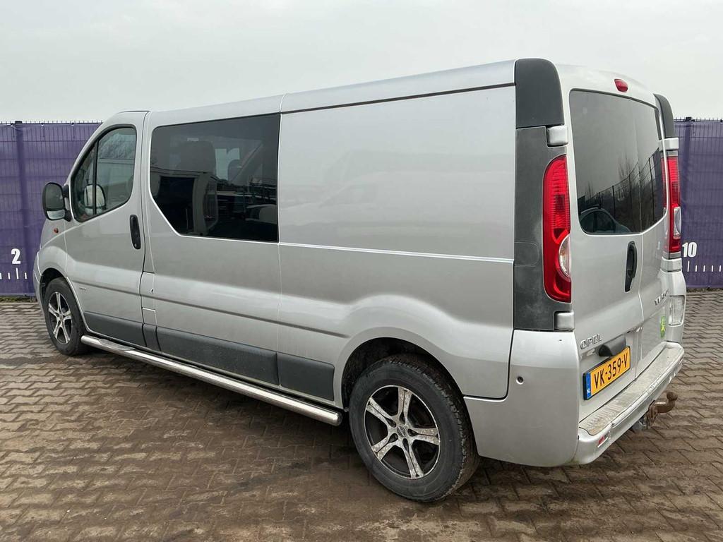 2010 - Opel - Vivaro - 2.0 CDTI L2H2 DC - Véhicule commerci, Autos, Achat, Entreprise, Euro 4, Occasion
