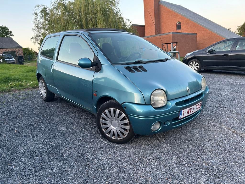 Piece twingo 1, Enlèvement