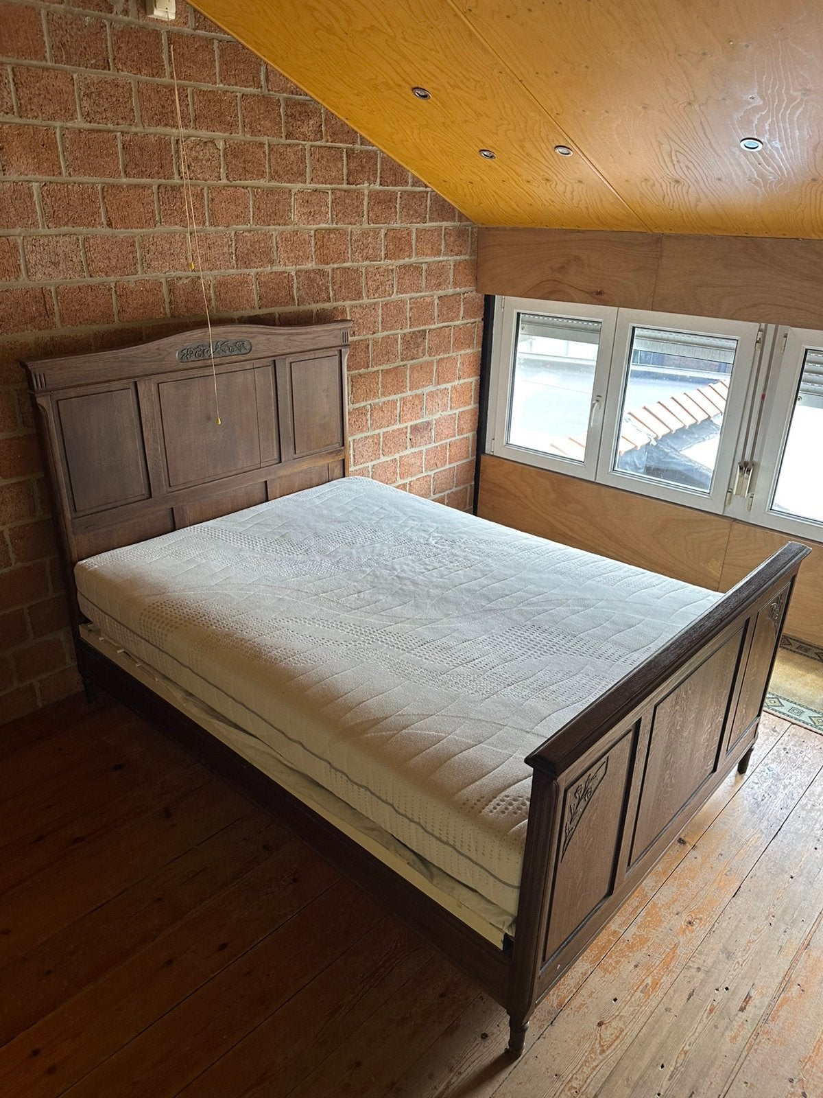 Houten bed + matras, Ophalen
