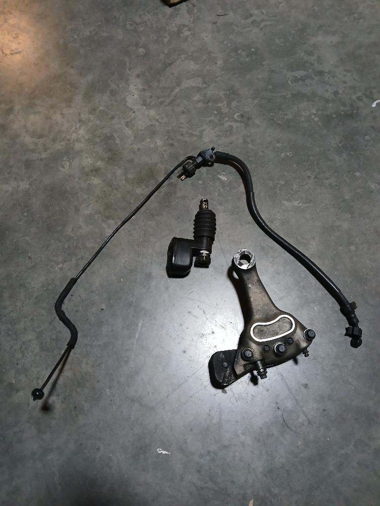 Achterrem set harley touring, Ophalen