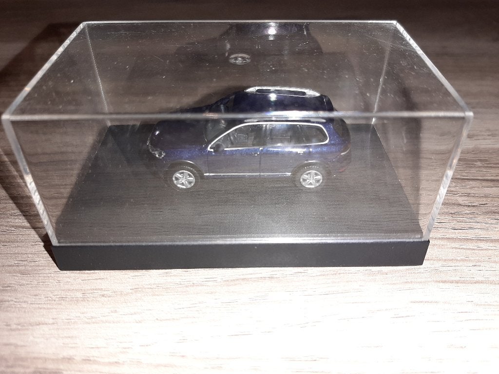 Herpa 1/87 Volkswagen Touareg, Hobby & Loisirs créatifs, Voitures miniatures | 1:87, Enlèvement ou Envoi, Comme neuf, Voiture