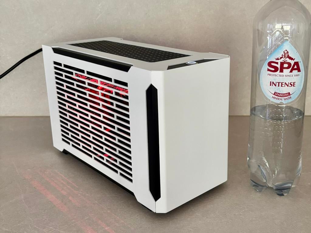 PC gaming compact • 5500X3D + 2080 Ti, Computers en Software, Ophalen, 32 GB, Zo goed als nieuw, 2 TB