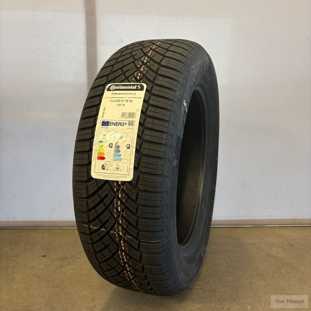 Continental AllSeasonContact 2 235/60/R18 107V, 18 inch, Gebruikt, -, -