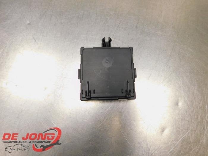 Module verrouillage central des portes d'un Mercedes CLA, 3 mois de garantie, Utilisé, -, -