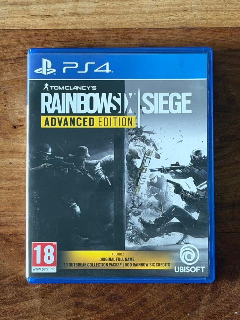 Tom Clancy's Rainbow Six : Siege sur PS4, Enlèvement ou Envoi, Comme neuf