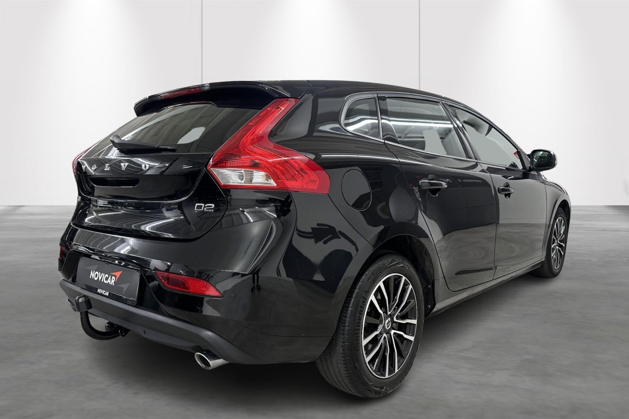 Volvo V40 D2 Geartronic Edition + AUTO + GPS + CRUISE, 118 g/km, Stof, Gebruikt, 4 cilinders