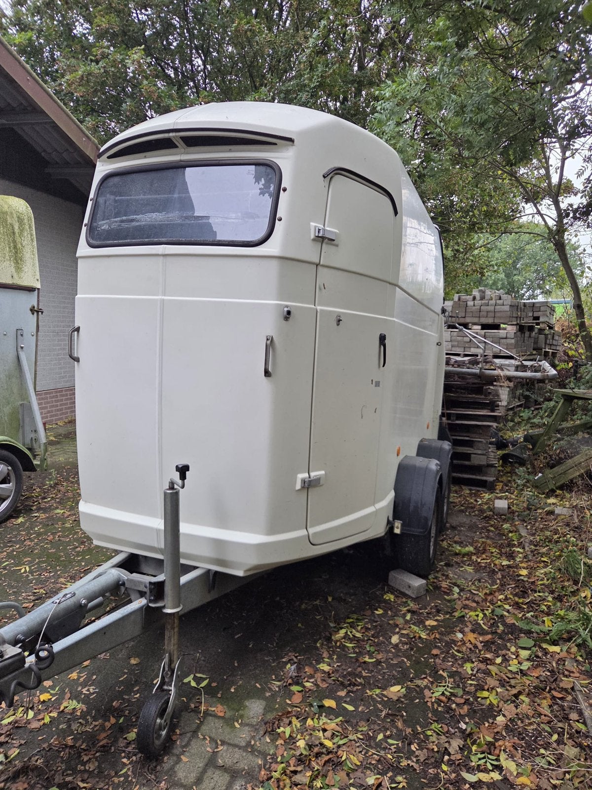 Mooie trailer te koop, Enlèvement, Comme neuf, Polyester, Remorque 2 chevaux