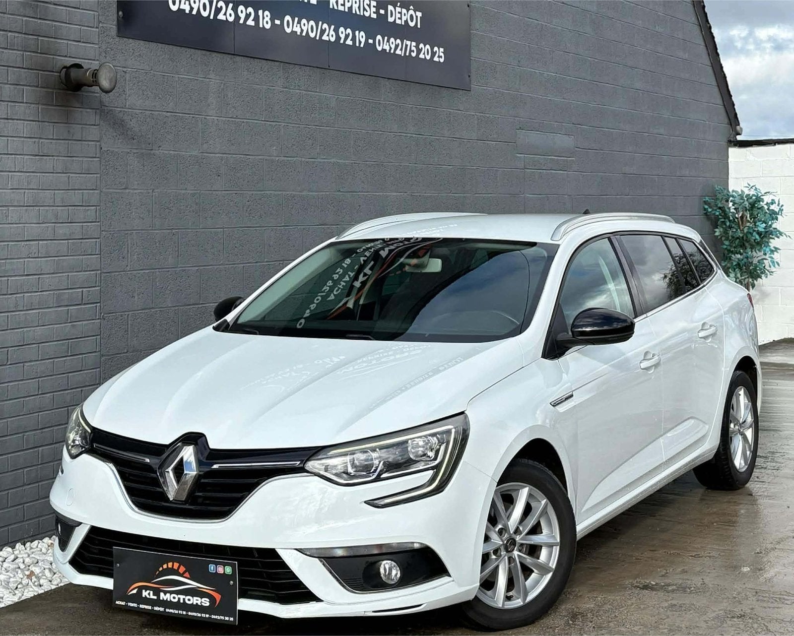 RENAULT MEGANE LIMITED 1.2TCE 2018 104 000KM CARPASS EURO 6B, Autos, Renault, Achat, Euro 6, Entreprise, Boîte manuelle