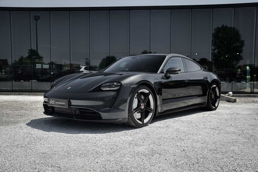 Porsche Taycan Turbo RearAxle 2nd Display 21' Alu Matrix Pan, Auto's, Automaat, Berline, Zilver of Grijs, Lichtsensor
