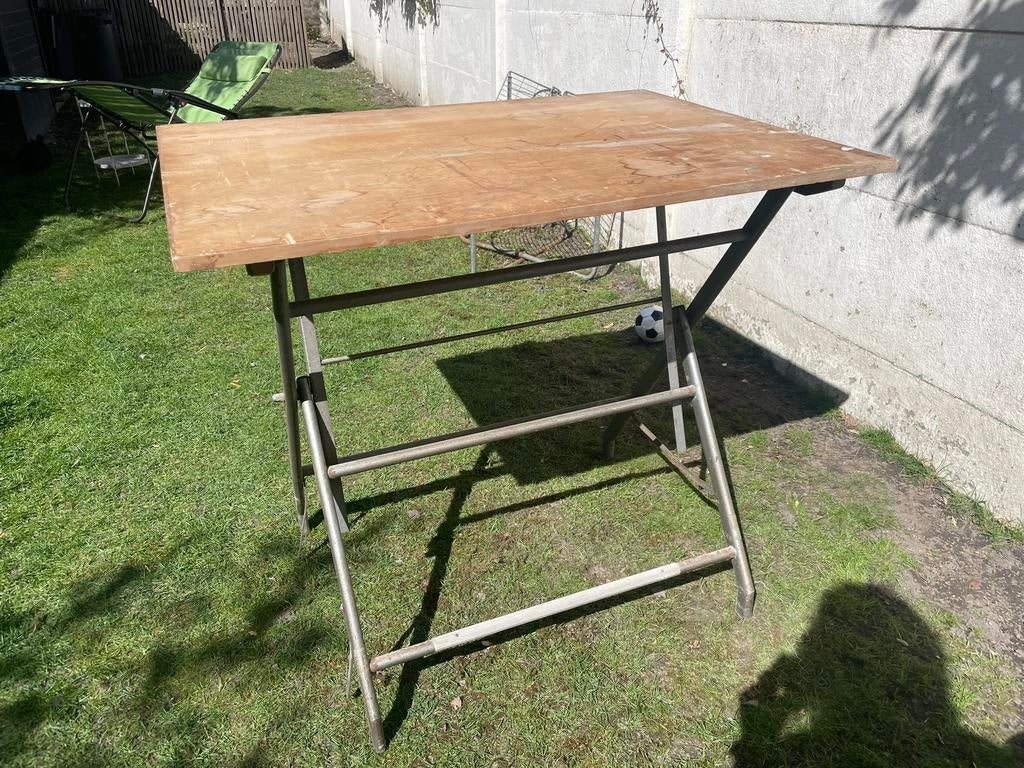 Oude tekentafel, Enlèvement