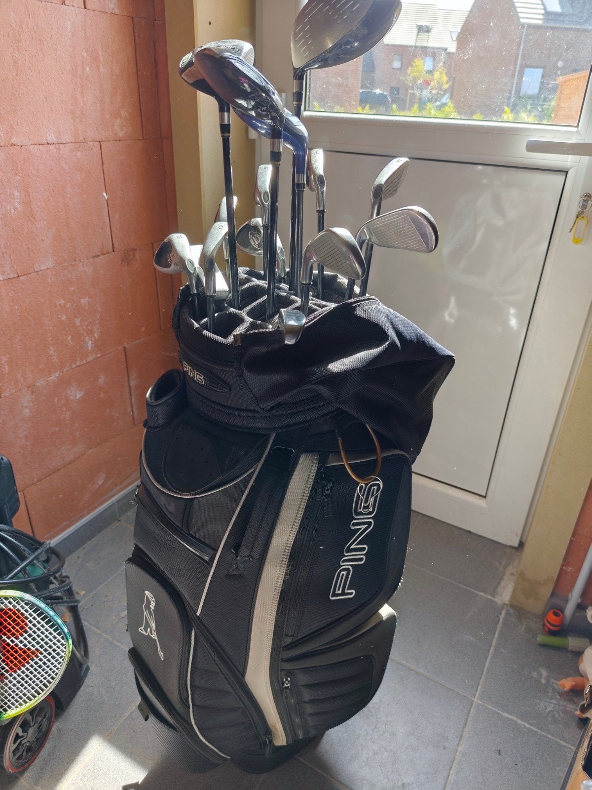 Callaway X-16 IJzers + PING Rapture Woods + PING Tas, Sport en Fitness, Golf, Ophalen, Tas, Callaway