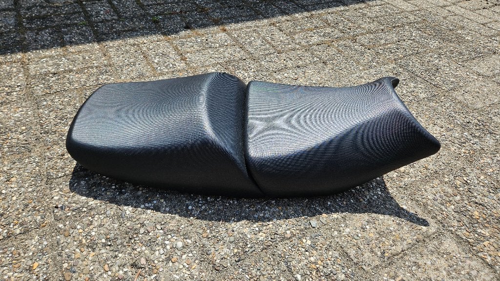 Zadel suzuki gsx 1250 of 650 fa 2014, Motoren, Ophalen, Nieuw