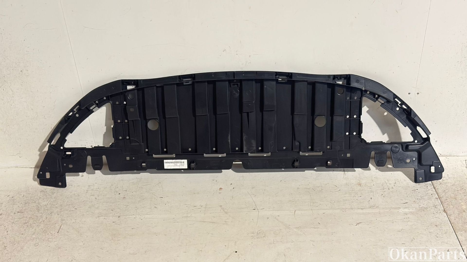Plaque de base de pare-chocs avant Renault Clio IV 622563607, Info@fabrikant.eu, Fabrikant BV, Fabrikantstraat 1
1000 AA  Amsterdam, NL