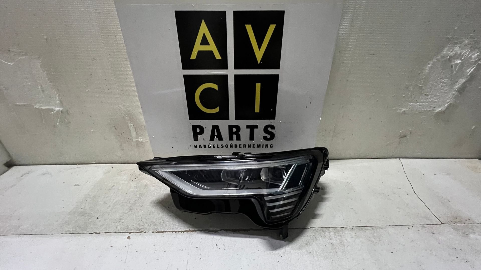 Koplamp Audi E Tron 4KE Full Led Links 4KE941039E, Auto-onderdelen, Gebruikt, -, -, -