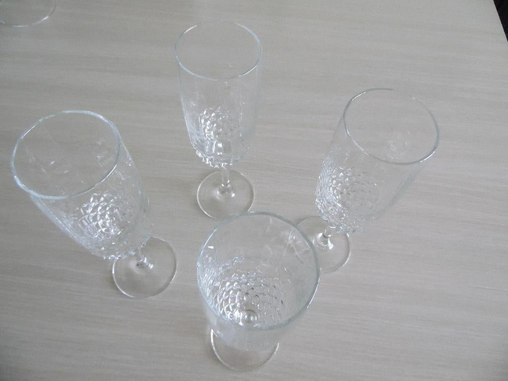 LOT DE 18  VERRES  LONGCHAMPS    CRISTAL D'ARQUES, Ophalen, Glas of Glazen, Overige stijlen, Glas