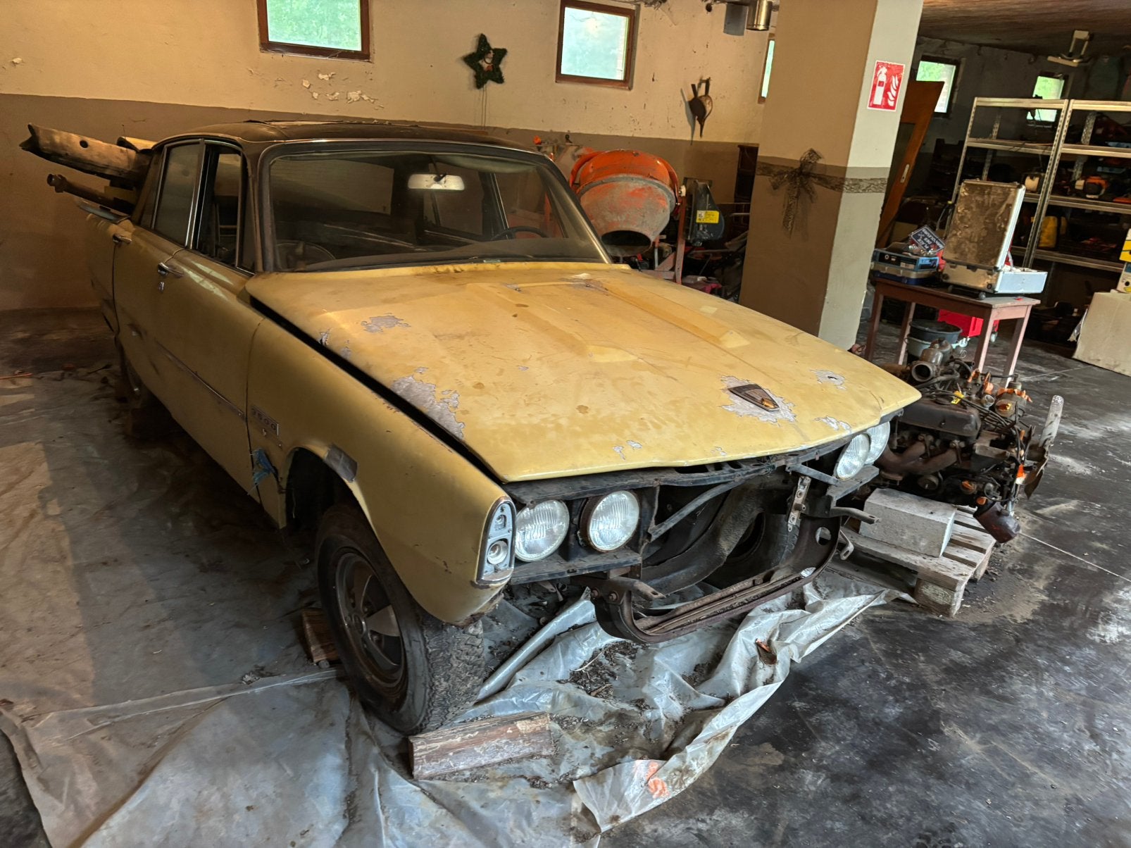 Rover 3500 V8 (P6) oldtimer - wrak + motor, Autres modèles, Achat, Jaune, Automatique