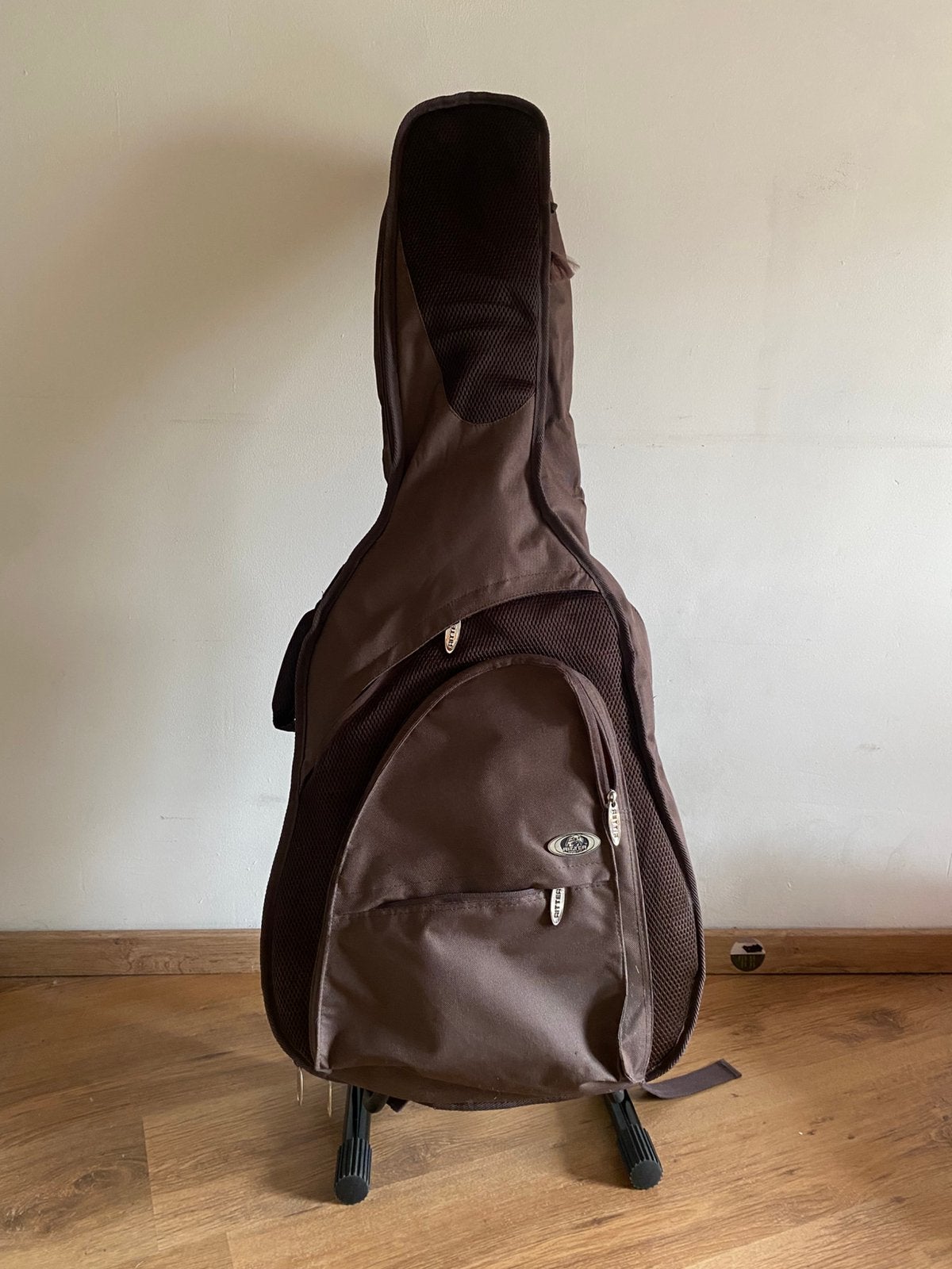 Alhambra 1C, Enlèvement, Comme neuf, Guitare acoustique