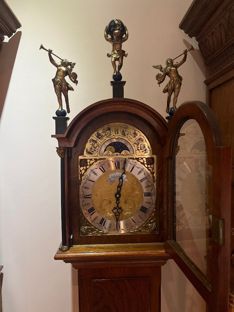 Staande klok, Ophalen