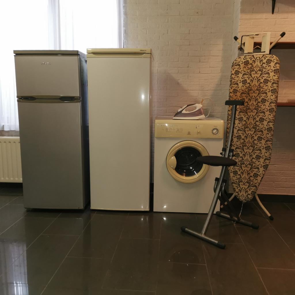 lot 1 grote keuken toestellen koelkast diepvries droogkast.., Elektronische apparatuur, Koelkasten en IJskasten, Gebruikt, Met vriesvak