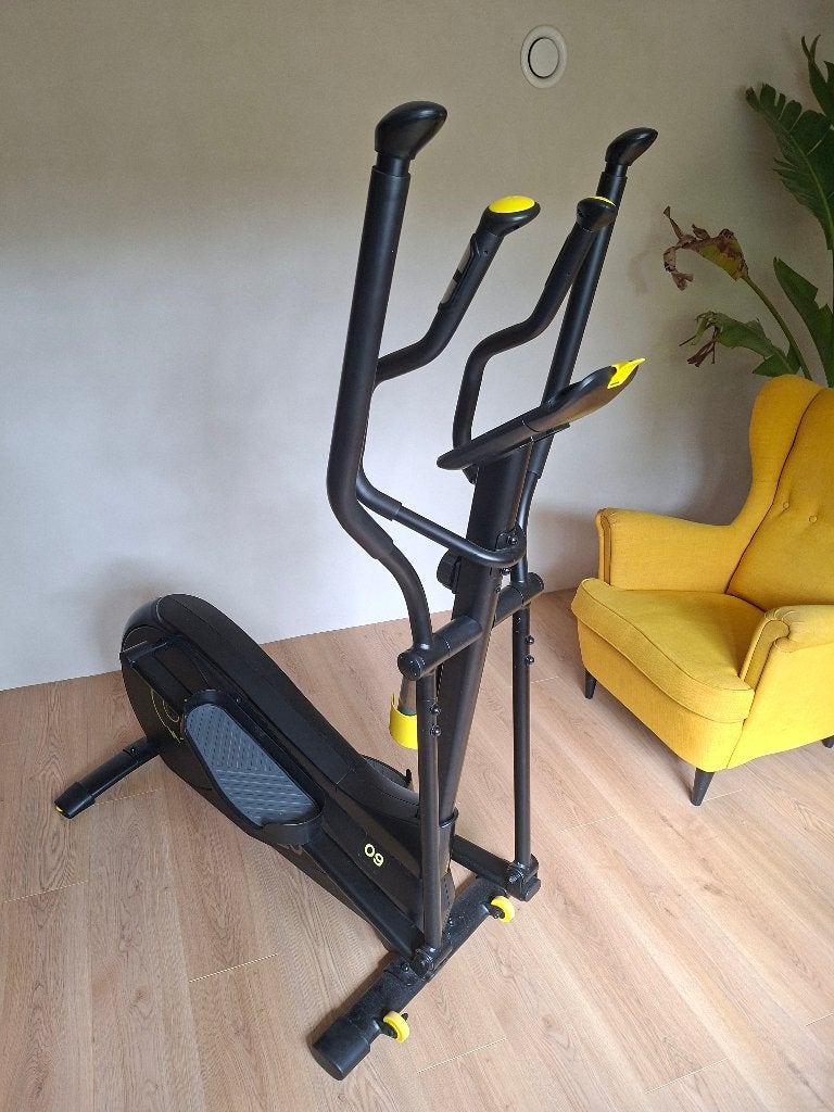 Crosstrainer FEL520, Ophalen, Kunststof, Zo goed als nieuw, Crosstrainer