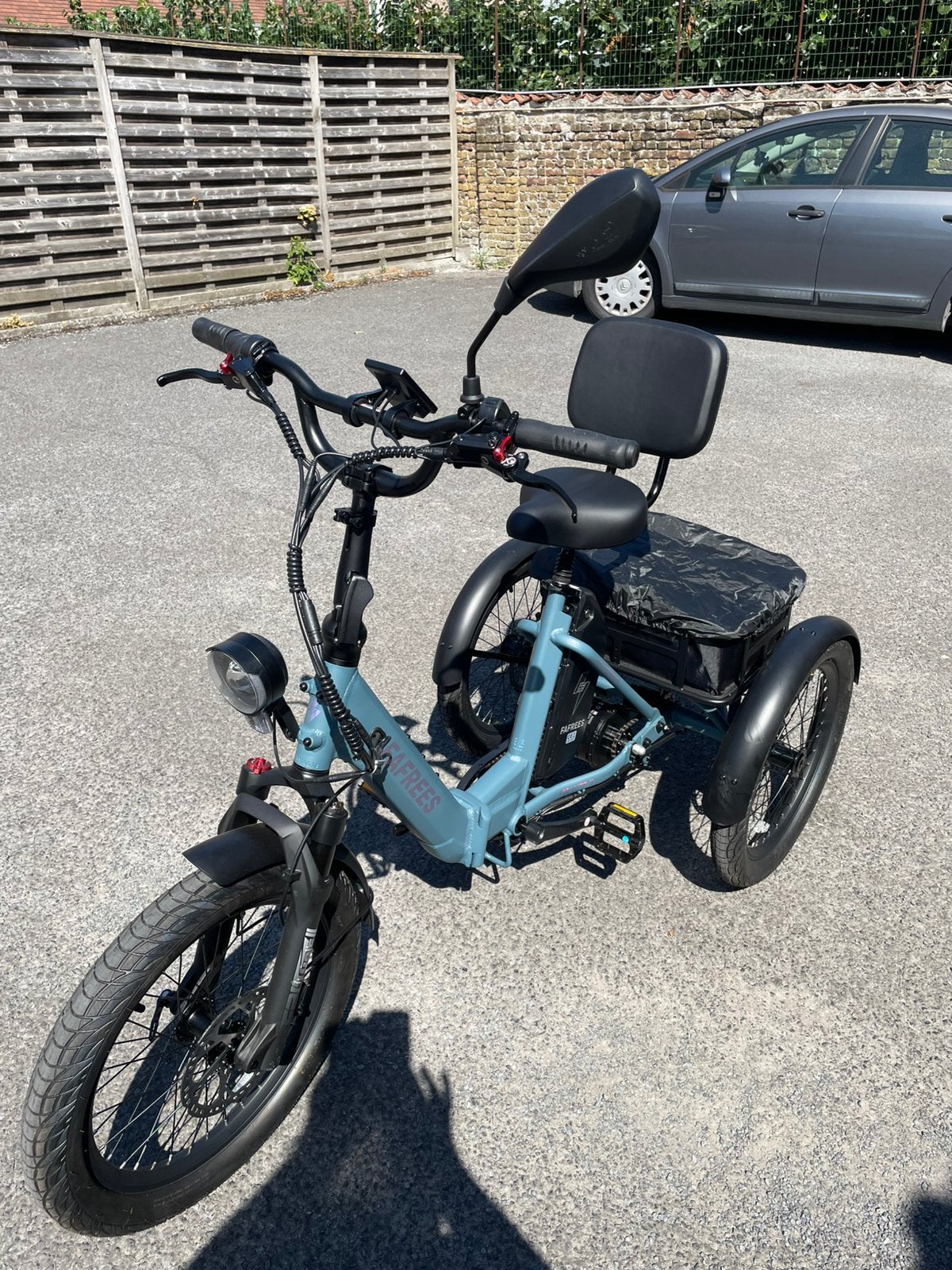 Electrische driewieler van het merk Fafrees, Ophalen, Nieuw, Schijfrem