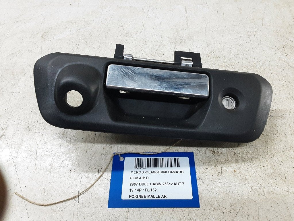 POIGNEE COFFRE / HAYON ARRIERE Mercedes-Benz X (470), Mercedes-Benz, Utilisé, Dialog.mb@mercedes-benz.com, Mercedes-Benz AG